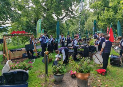 Ausrufung Burkhartlinde: Die "Big Band" vom Musikverein Bonndorf macht sich bereit…