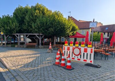 Ausrufung Tanzlinde Effeltrich: die Lindenstraße für den "Festbetrieb" gesperrt